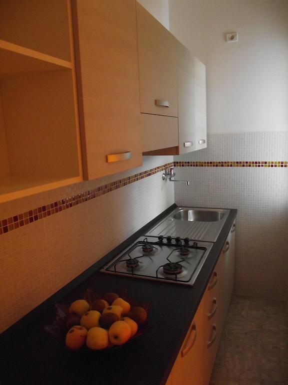 Riviera Apartments Pietra Ligure Rum bild